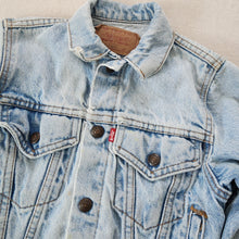 Load image into Gallery viewer, Vintage Levi's Light Wash Jean Jacket 5t