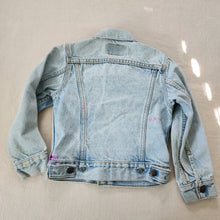 Load image into Gallery viewer, Vintage Levi's Light Wash Jean Jacket 5t