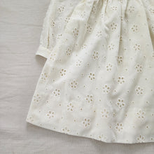 Load image into Gallery viewer, Vintage Neiman Marcus Cream Eyelet Floral Dress 5t