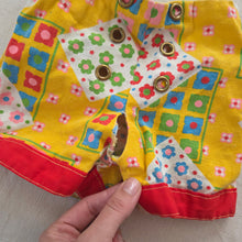 Load image into Gallery viewer, 70s Vintage Bright Floral Pattern Cotton Shorts 18 months *flaw