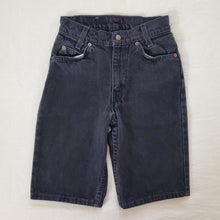 Load image into Gallery viewer, Vintage Levi's black 550 fit jean shorts 23 inch waist