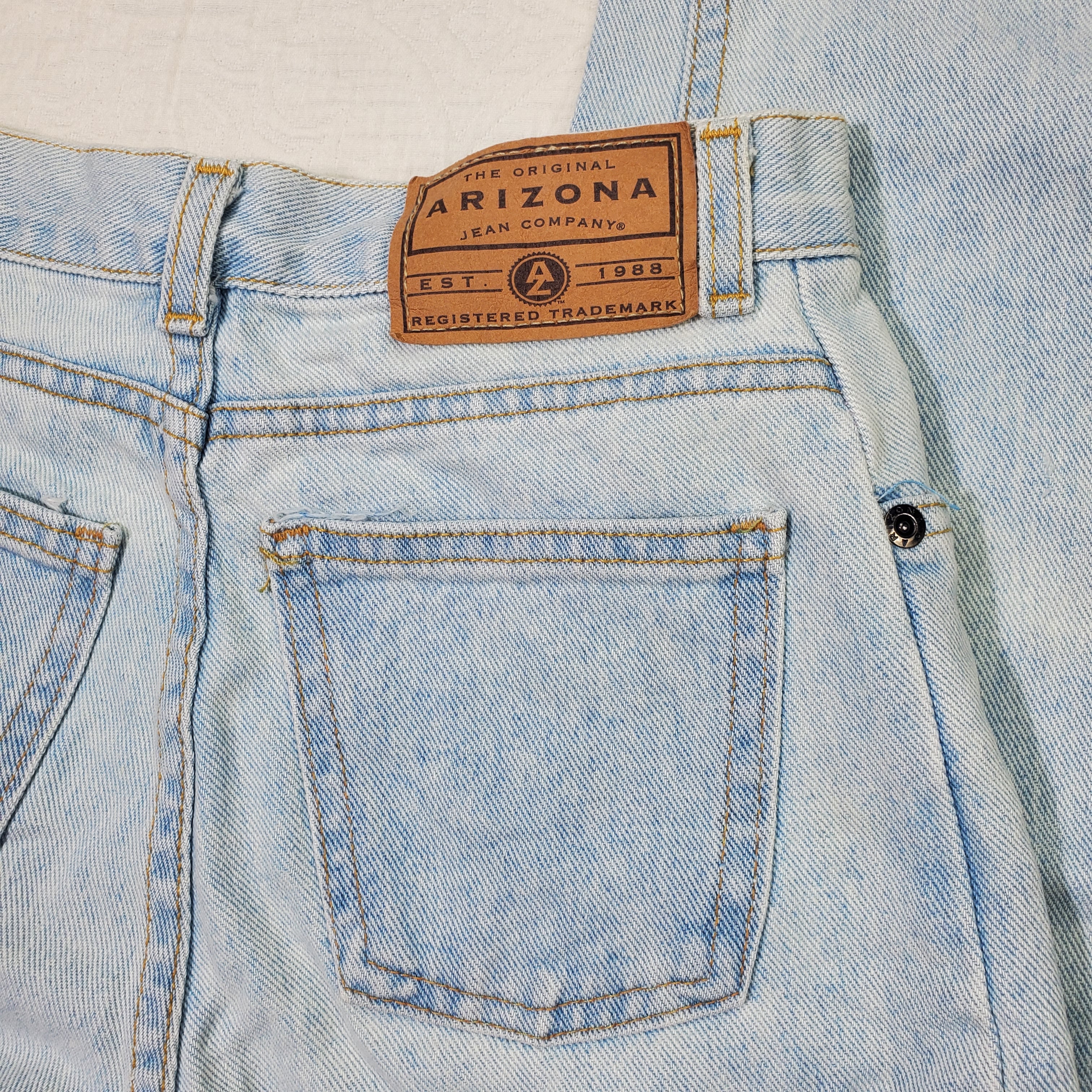 Vintage Arizona Light Wash Jeans kids 12 – Nostalgic Baby Vintage
