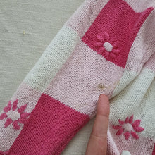 Load image into Gallery viewer, Vintage Pink Checkerboard Floral Knit Sweater 5t/6