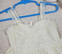 Load image into Gallery viewer, Vintage Full Circle Slip 2t