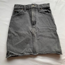 Load image into Gallery viewer, Vintage Faded Gray Jean Skirt kids 8

