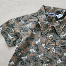 Load image into Gallery viewer, Vintage Lizard Summer Shirt 2t
