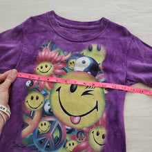 Load image into Gallery viewer, Smiley Face Mountain Tee kids 6/7
