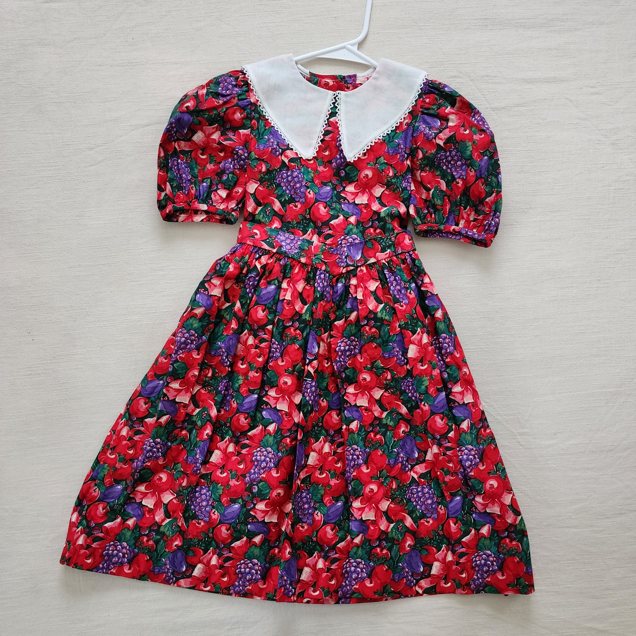 Vintage Wintery Fruit Dress kids 6 – Nostalgic Baby Vintage
