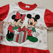 Load image into Gallery viewer, Vintage Mickey &amp; Minnie Christmas Sweatsuit Set kids 6
