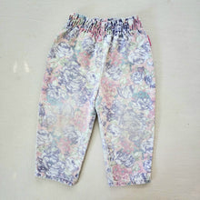 Load image into Gallery viewer, Vintage Oshkosh Floral Jeans 3t *flaw/fade
