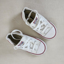 Load image into Gallery viewer, Converse White Allstar Shoes toddler 10
