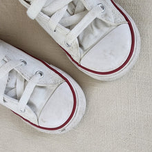 Load image into Gallery viewer, Converse White Allstar Shoes toddler 10
