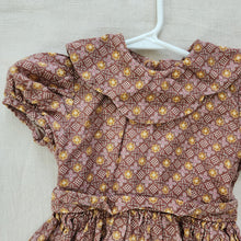 Load image into Gallery viewer, Vintage Neutral Pattern Dress 4t
