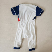 Load image into Gallery viewer, Vintage USA/Texan Bodysuit 3-6 months
