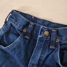 Load image into Gallery viewer, Vintage Wrangler Jeans 5t SLIM
