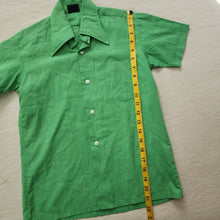 Load image into Gallery viewer, Vintage 70s Green Buttondown Shirt kids 10
