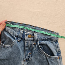 Load image into Gallery viewer, Vintage Rustler Relaxed Jeans kids 8 SLIM
