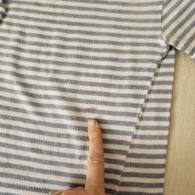 Load image into Gallery viewer, Vintage Blue/White Striped Tee 3t
