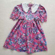 Load image into Gallery viewer, Vintage Big Floral Dress 5t
