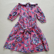 Load image into Gallery viewer, Vintage Big Floral Dress 5t
