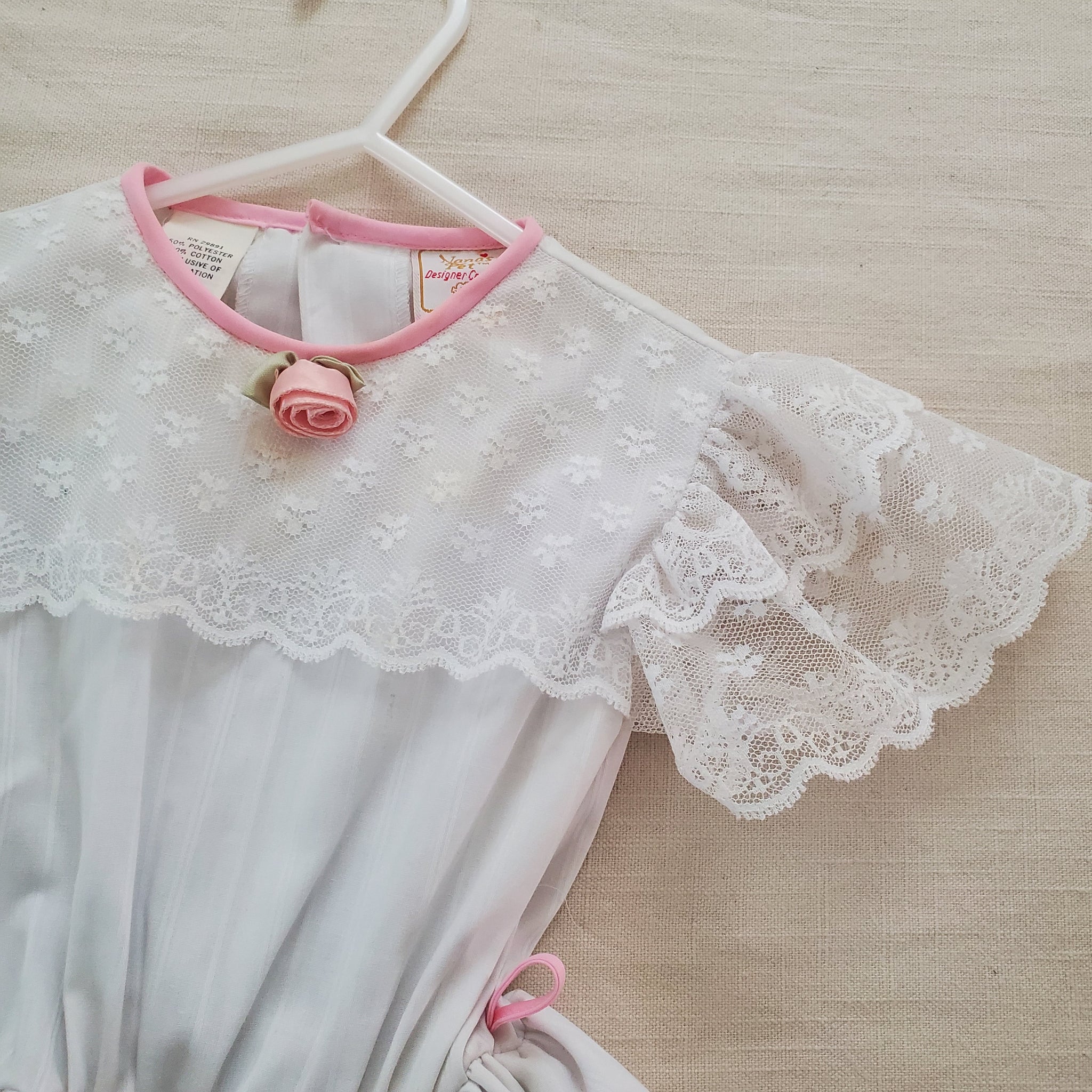 Vintage White Lace Dress 2t