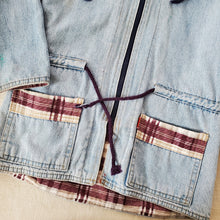 Load image into Gallery viewer, Vintage Denim Hooded Jacket 4t
