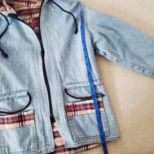 Load image into Gallery viewer, Vintage Denim Hooded Jacket 4t
