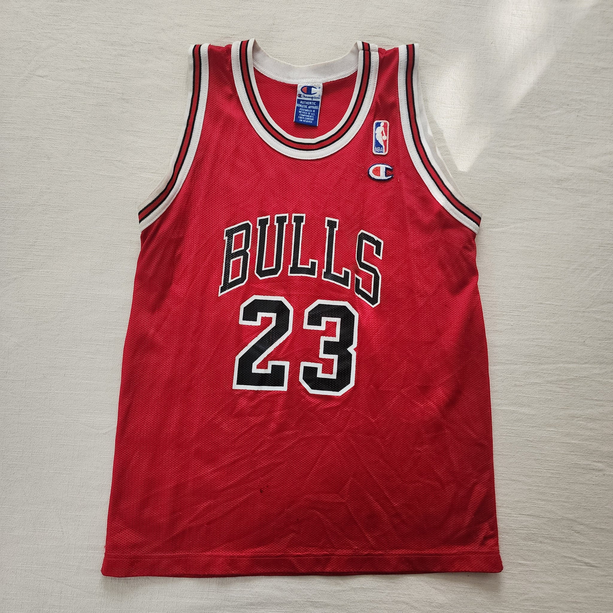 Jordan bulls jersey kids online