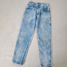 Load image into Gallery viewer, Vintage Brittania Cloudy Acid Jeans kids 10
