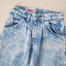 Load image into Gallery viewer, Vintage Brittania Cloudy Acid Jeans kids 10
