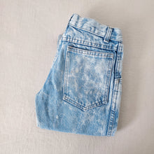 Load image into Gallery viewer, Vintage Brittania Cloudy Acid Jeans kids 10
