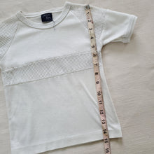 Load image into Gallery viewer, Vintage White Sporty Shirt 4t/5t
