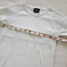 Load image into Gallery viewer, Vintage White Sporty Shirt 4t/5t
