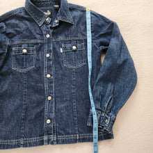 Load image into Gallery viewer, Vintage Levi&#39;s Denim Buttondown kids 10-12
