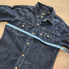 Load image into Gallery viewer, Vintage Levi&#39;s Denim Buttondown kids 10-12
