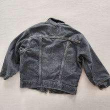 Load image into Gallery viewer, Vintage Levi&#39;s Faded Black Trucker Jacket 5t
