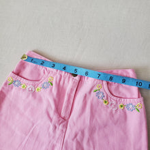 Load image into Gallery viewer, Vintage Pink Floral Embroidered Shorts 5t/6
