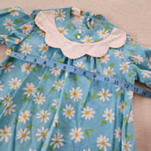 Load image into Gallery viewer, Vintage Mod Daisy Dress 3t/4t
