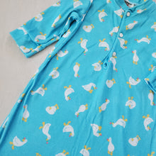 Load image into Gallery viewer, Vintage Duck Sleep Gown 3-6 months
