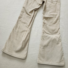Load image into Gallery viewer, Vintage Levi&#39;s Flared Cord Pants kids 11 SLIM

