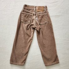 Load image into Gallery viewer, Vintage Levi&#39;s Brown Sugar Cord Pants 4t SLIM

