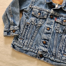 Load image into Gallery viewer, Vintage Levi&#39;s Jean Jacket 3t
