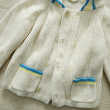 Load image into Gallery viewer, Vintage Knit Hooded Sweater 2t
