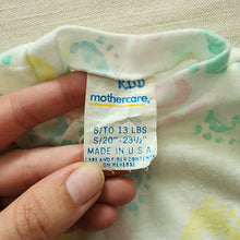 Load image into Gallery viewer, Vintage Pastel Footprints Footed PJs 0-3 months
