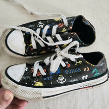 Load image into Gallery viewer, Converse Videogame Shoes toddler 11
