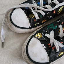 Load image into Gallery viewer, Converse Videogame Shoes toddler 11
