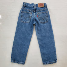 Load image into Gallery viewer, Vintage Y2K Levi&#39;s 550 Fit Jeans 5t SLIM
