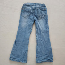 Load image into Gallery viewer, Y2k Jeans Rhinestone Flared Jeans 4t
