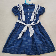 Load image into Gallery viewer, Vintage Polly Flinders Smocked Apron Dress 5t
