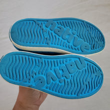 Load image into Gallery viewer, Native Bright Blue Shoes toddler 11
